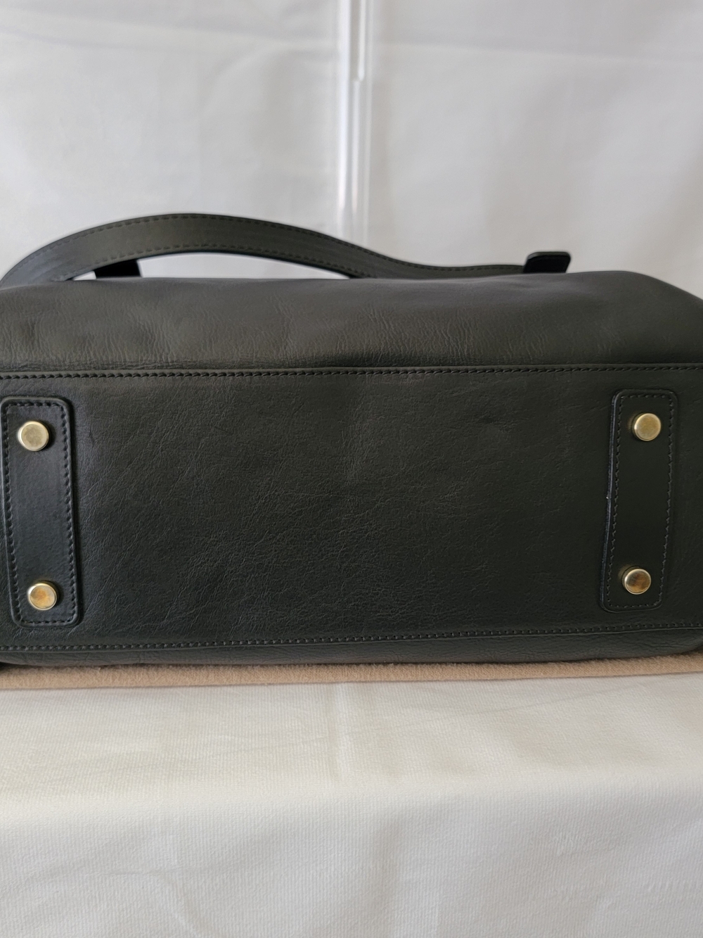 Massimo Dutti Black Leather Satchel with Gold Hardware - Picture 10 of 10